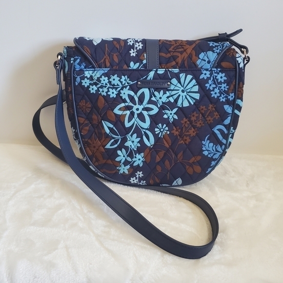 𝅺VERA Bradley Retired Fall 2016 Navy Blue Floral Slim Saddle Crossbody Bag Purse - Picture 2 of 16